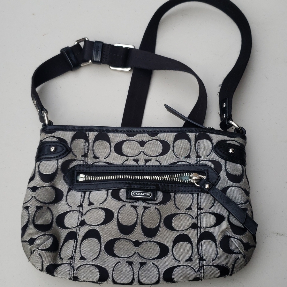 Handbag